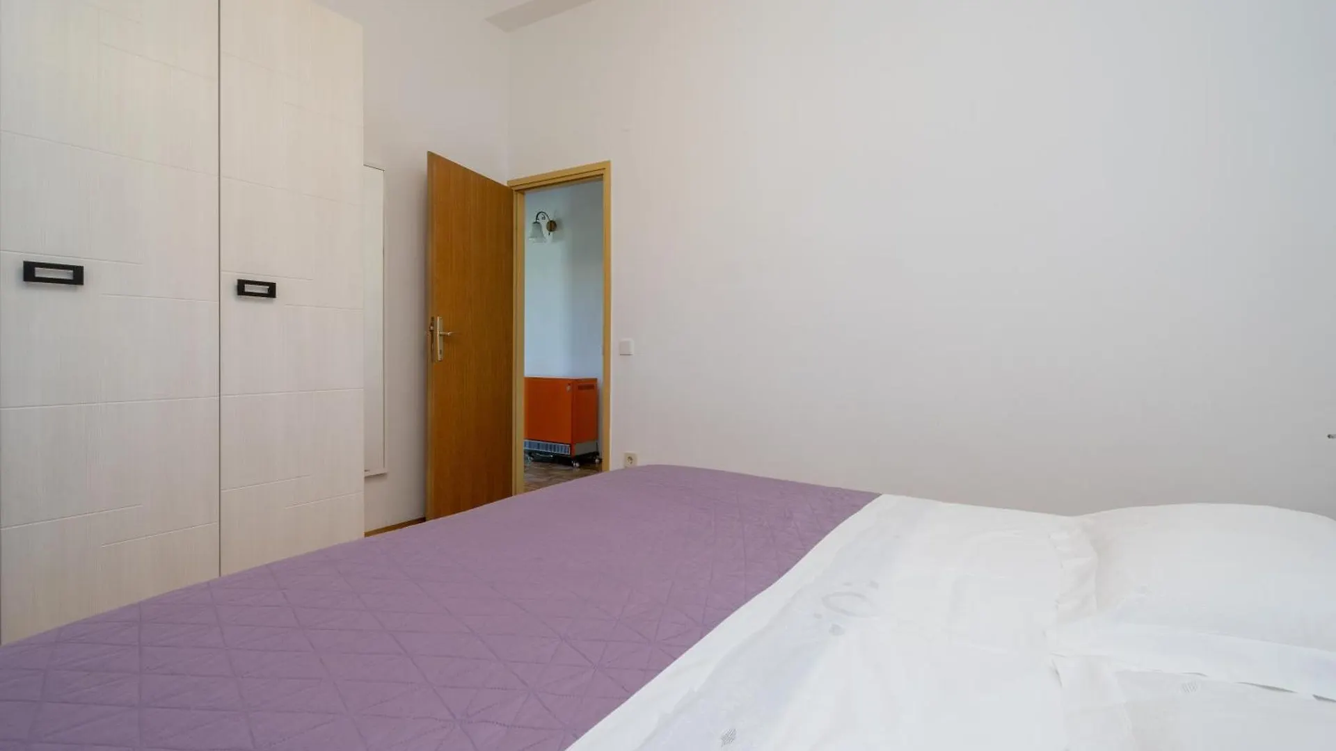 Apartments With A Parking Space Sveti Filip I Jakov, Biograd - 21221